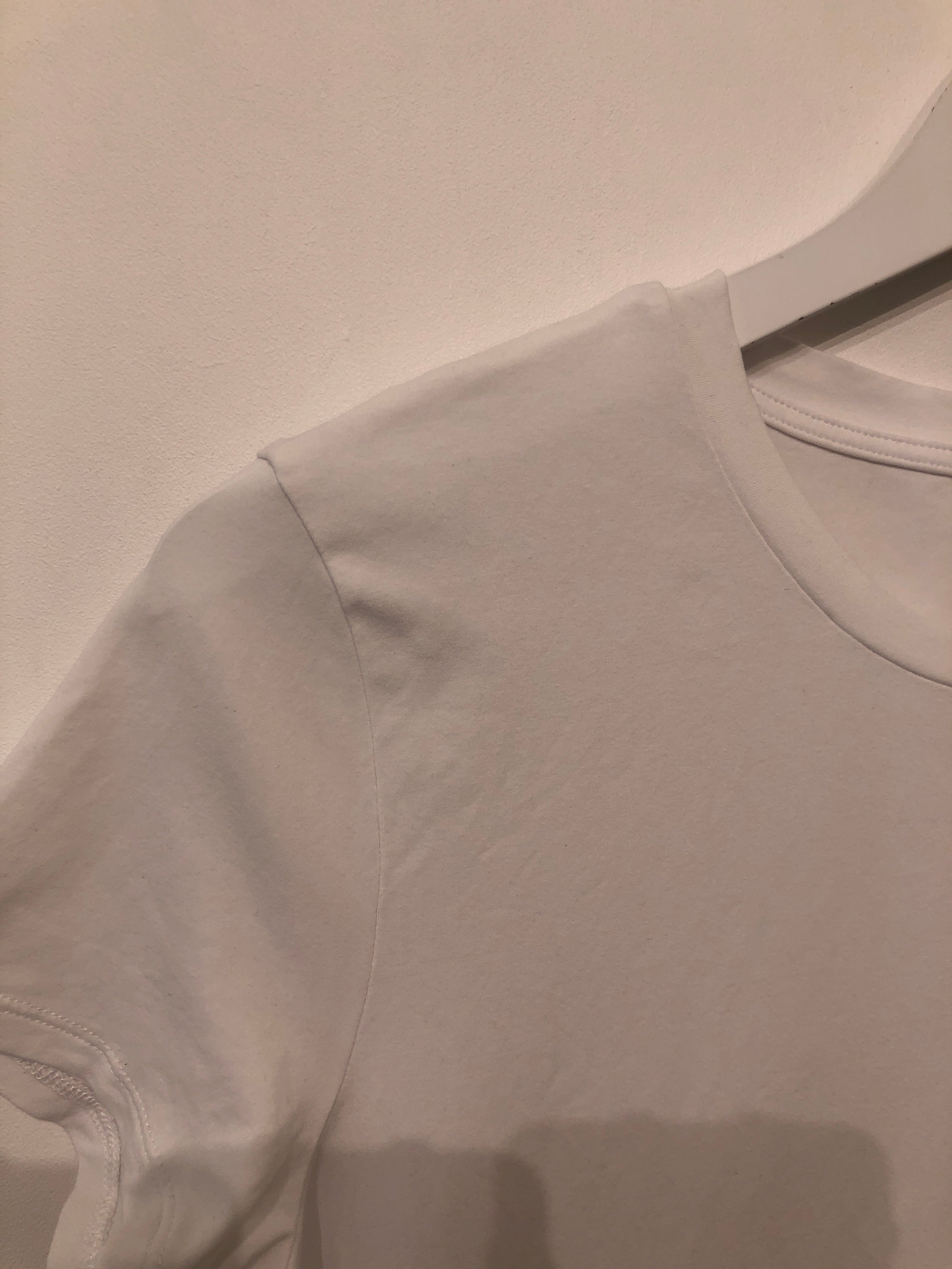 A X T-shirt